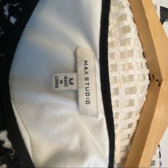 Max Studio Black and Cream Sleeveless Lace Dress - Picture 4 of 6